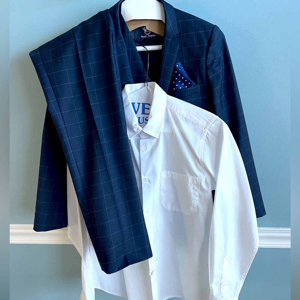 Black & Bianco four piece suit size 12 boys